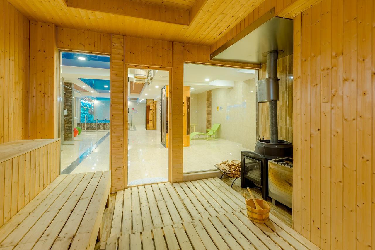 Grand Hill Hotel Улан-Батор Екстер'єр фото