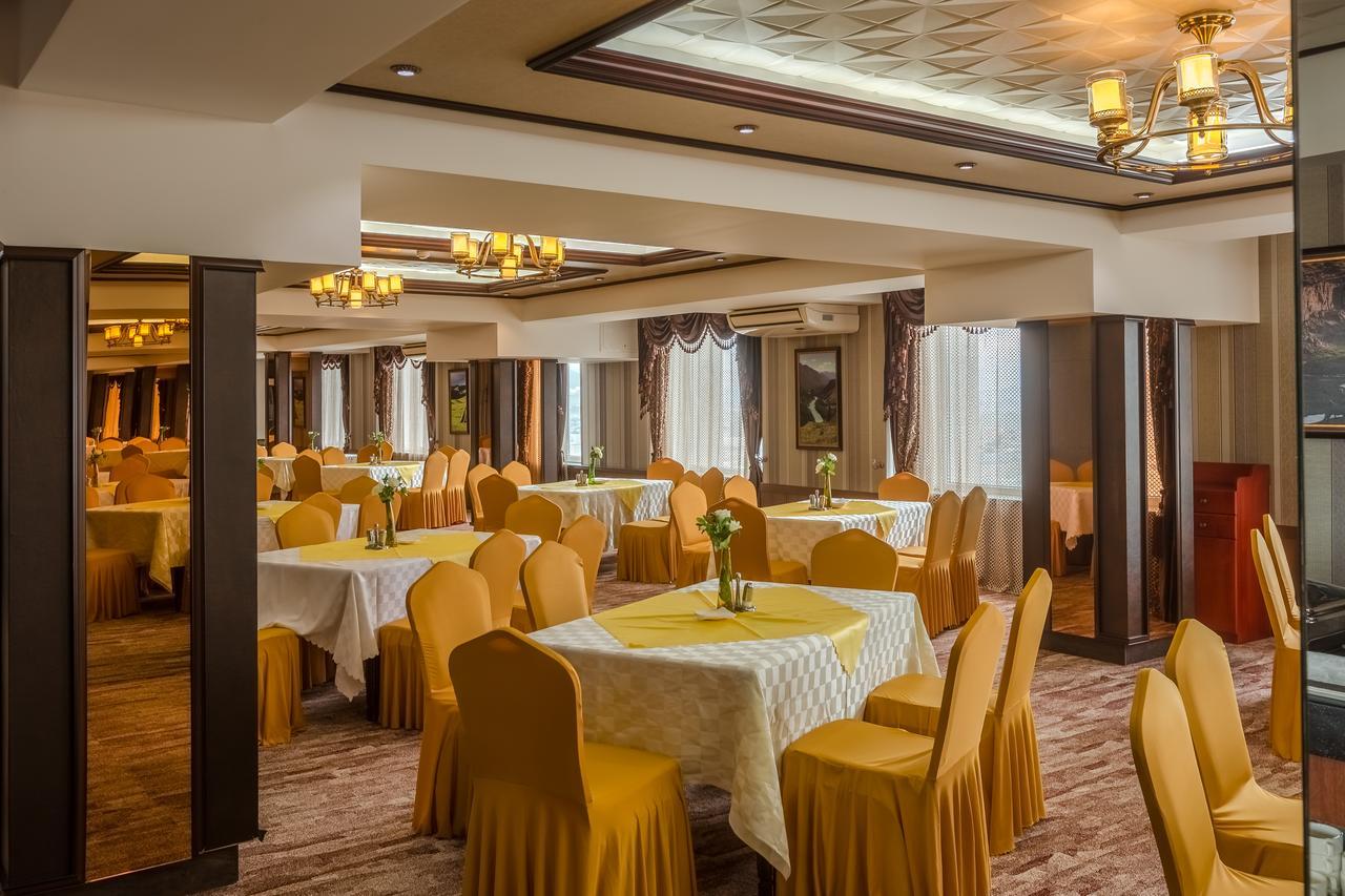 Grand Hill Hotel Улан-Батор Екстер'єр фото