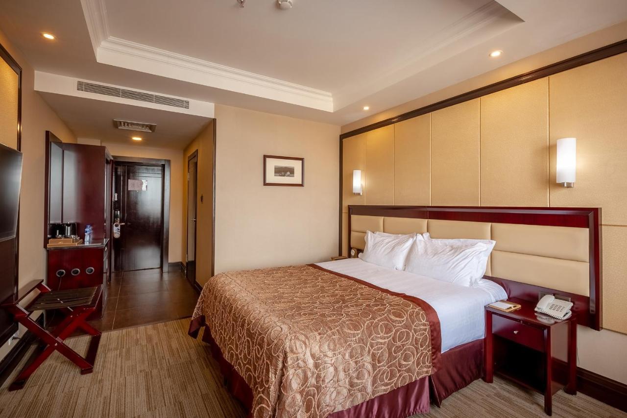 Grand Hill Hotel Улан-Батор Екстер'єр фото
